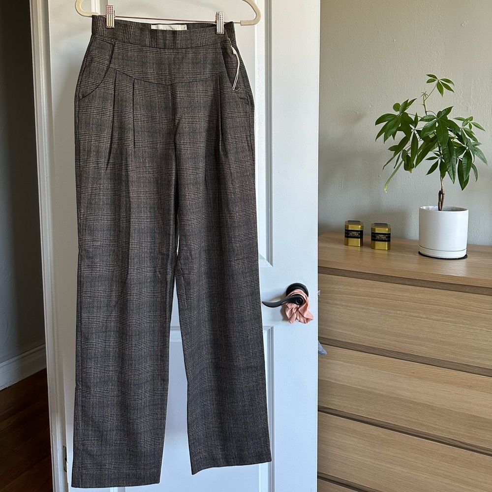 Plaid trousers by HappyxNature